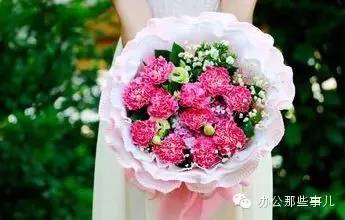 母亲节到了该做什么给母亲呢,母亲节每个母亲都是不容易的