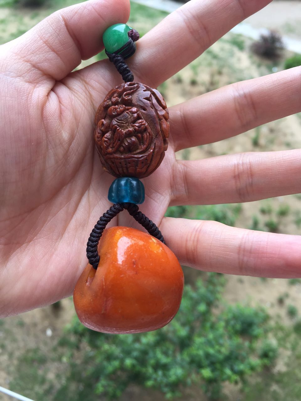 天然蜜蜡药用价值,蜜蜡有药用价值