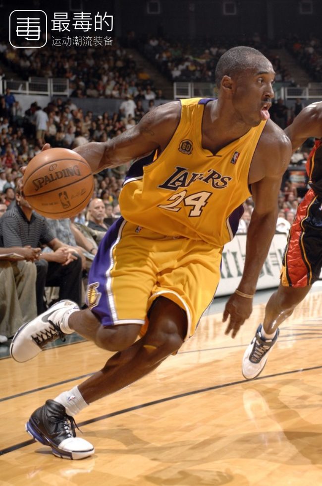 传奇落幕——科比职业生涯赛场球鞋完整回忆