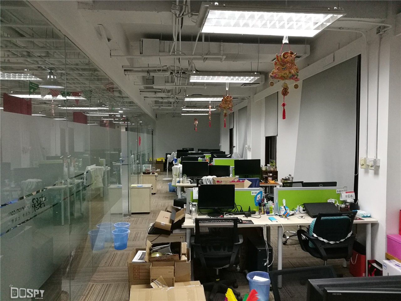 光荣v8屏幕高配和低配,光荣v8pro12.1英寸测评