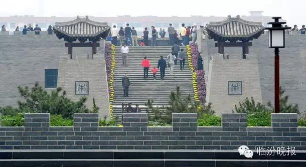 头条|我叫临汾，这是我的最新简历，请多关照！