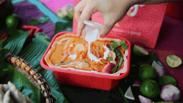 在家躺着吃火锅视频,南宁美食泰式火锅