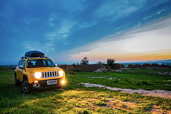 自由侠jeep4x4,jeep自由侠4x4试驾视频