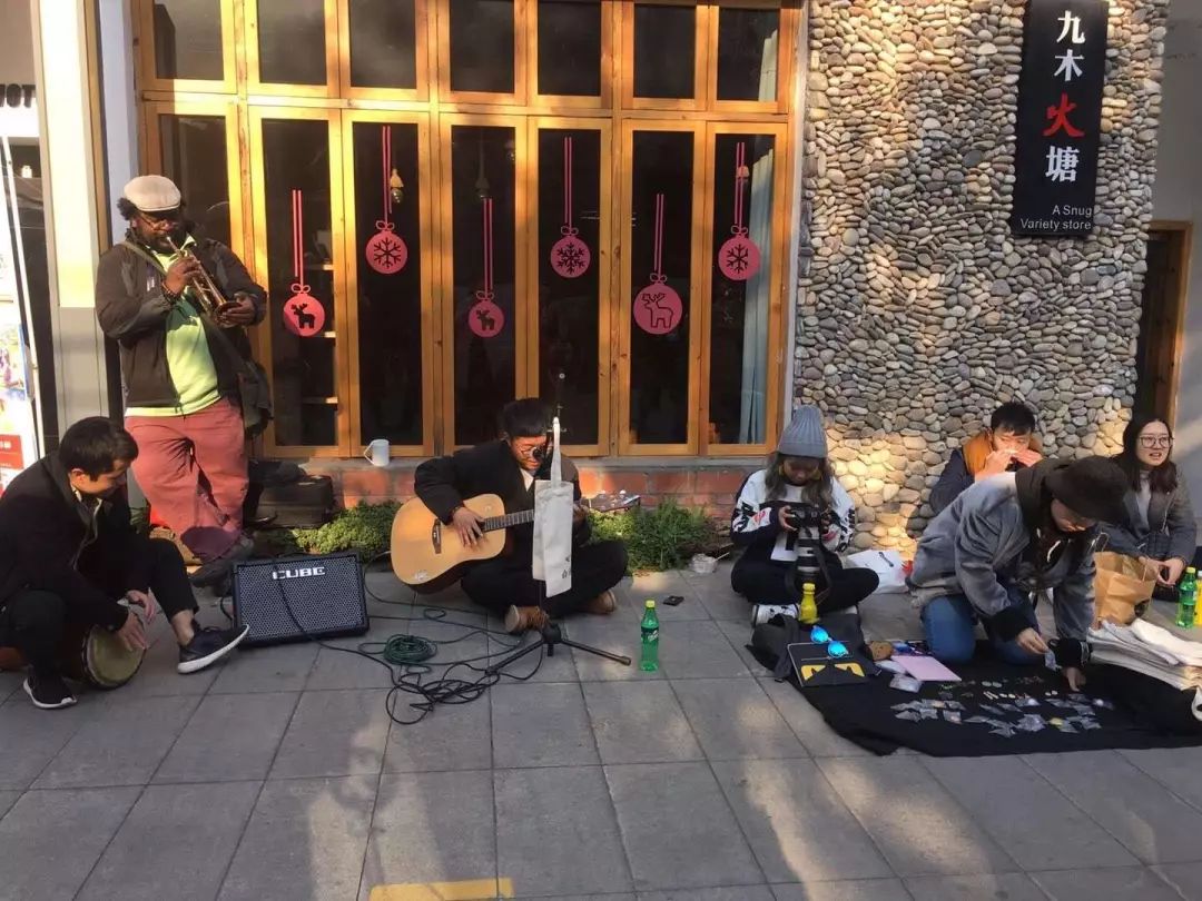 鎵嬪伐鍒朵綔鍒涙剰闆嗗競,浼犵粺鎵嬪伐缇庨闊充箰