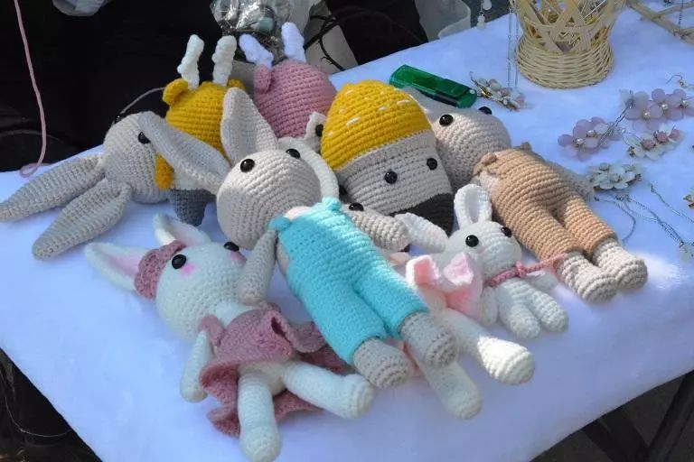 鎵嬪伐鍒朵綔鍒涙剰闆嗗競,浼犵粺鎵嬪伐缇庨闊充箰