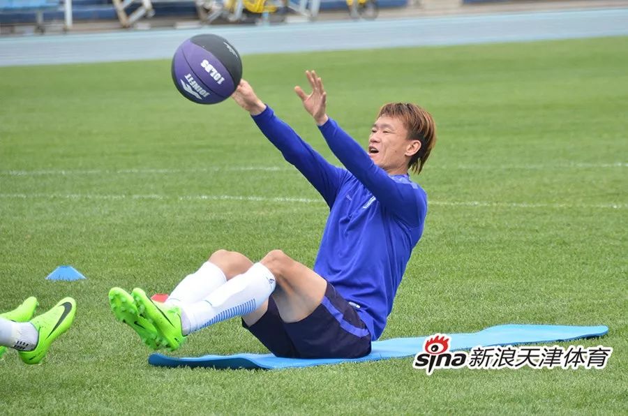 没能在泰达结束职业生涯，他会在故乡落叶归根吗？