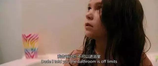 R级儿童片！抽烟喝酒纹身出*身卖**体，但她依然是好妈妈