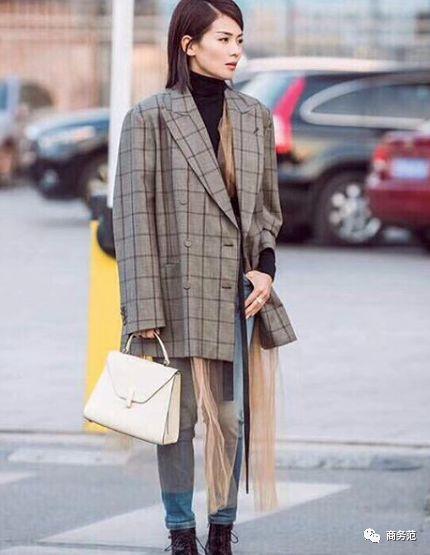 18年流行的女人包包,适合18岁女生的名牌包包