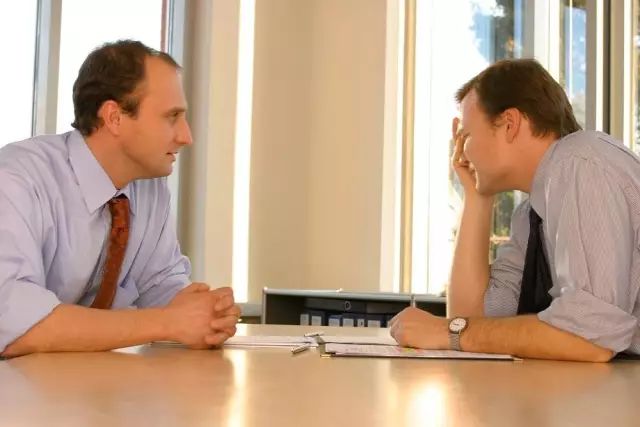 唱红脸扮白脸，3分钟搞定“刺头”