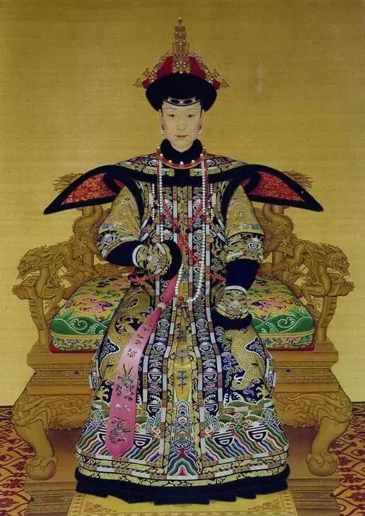 清朝官员为何戴108颗朝珠,朝珠清代108颗是多大的珠子