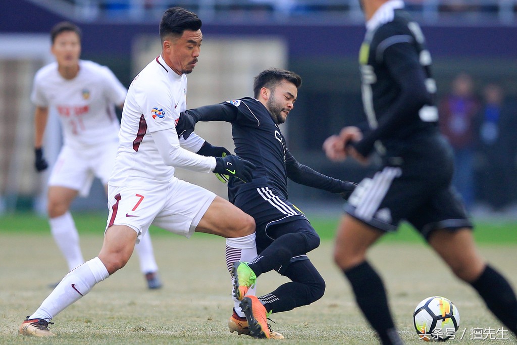 权健上港4比0,权健3:0上港全场回放