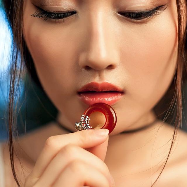 女人受不受宠，就看她身上这三个地方戴了首饰没？