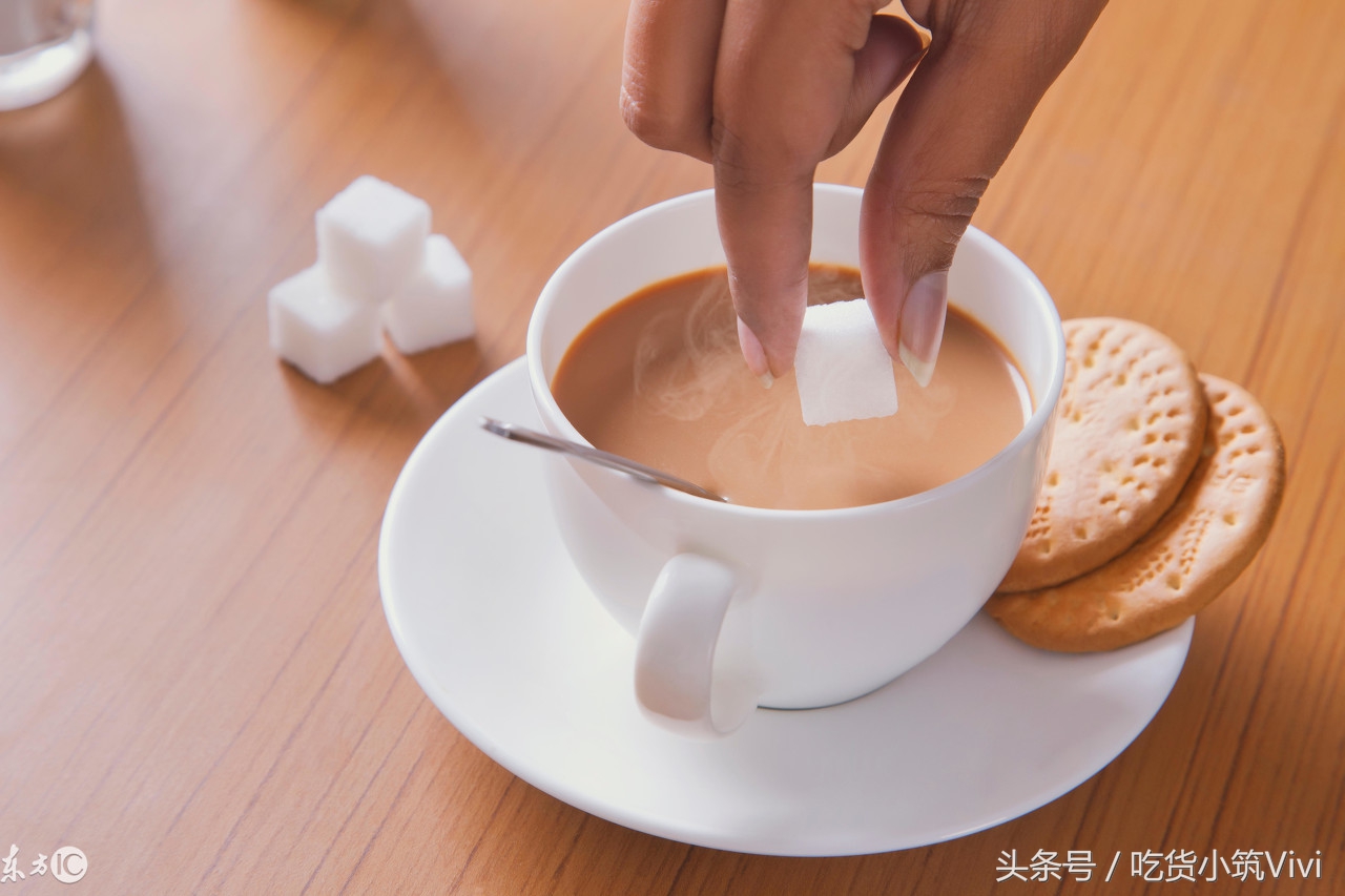 烘焙饼干方法,饼干受潮用烤箱怎么变脆