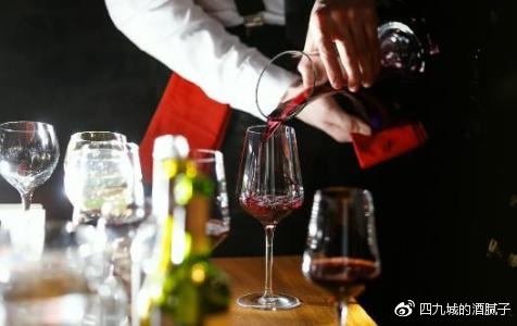 「爵爷小课桌」葡萄酒课堂（1）——葡萄酒分类上