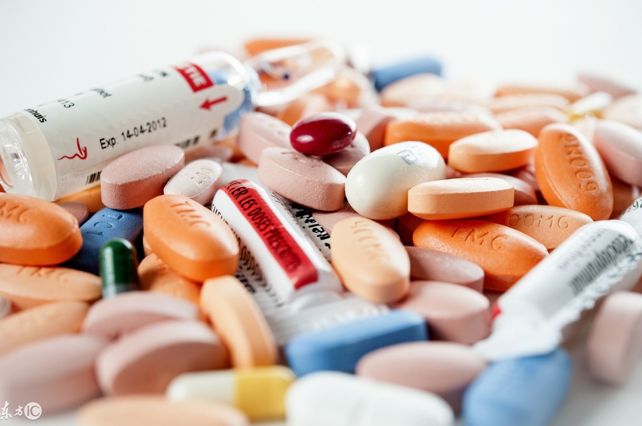 老年人补充维生素应该吃什么,老年人应该如何选择维生素补充剂