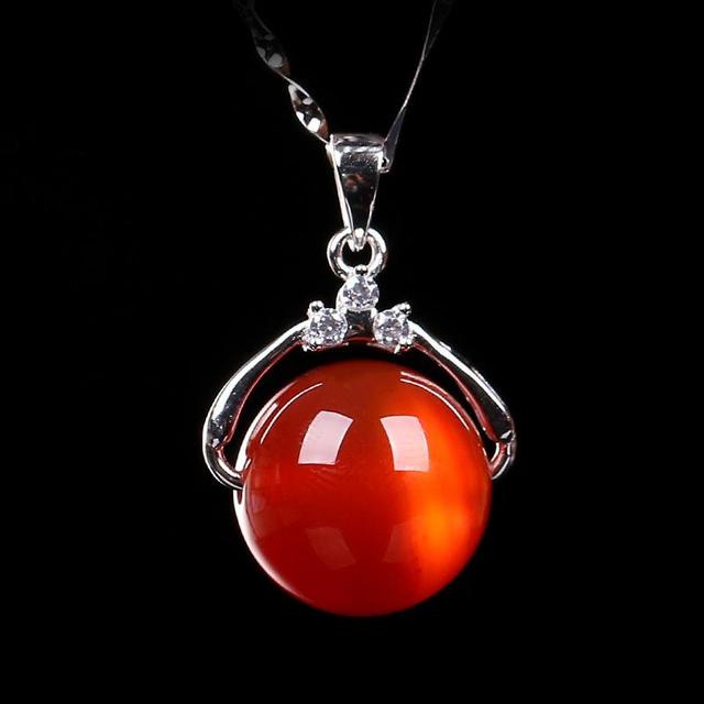 女人受不受宠，就看她身上这三个地方戴了首饰没？