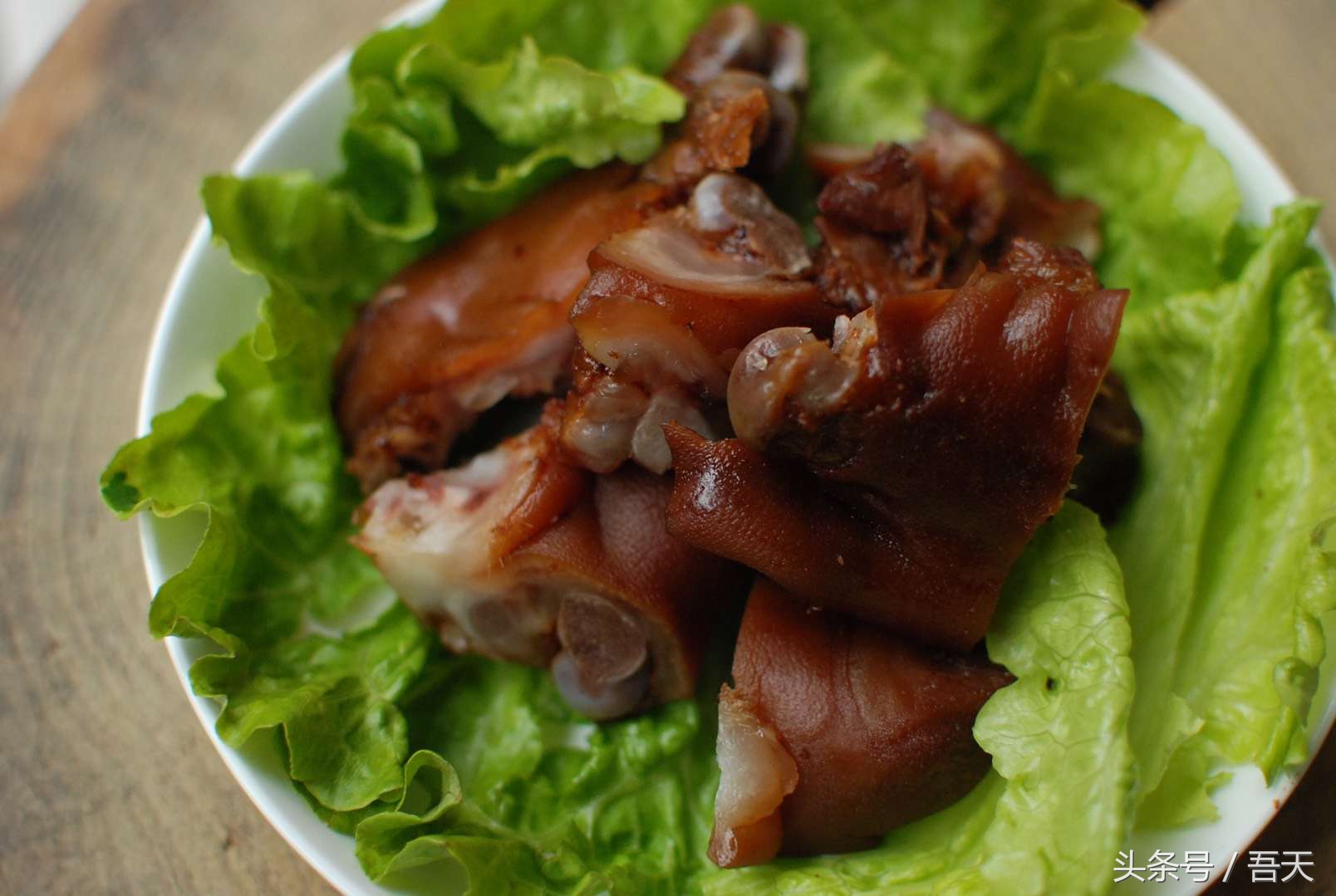 怎么自己在家做卤菜卖,在菜市场卖卤菜需要办哪些证