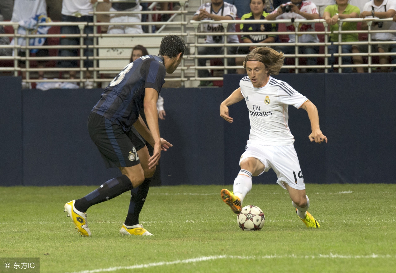 西甲二人转皇马爱巴萨,欧冠西甲二人转