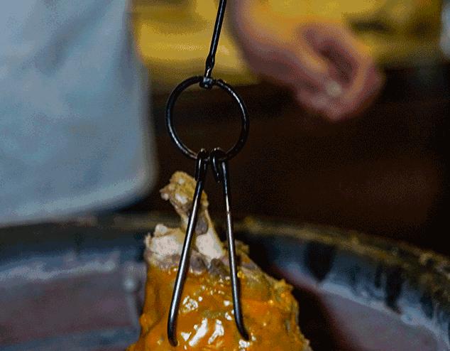 魔都最漂亮的公交,魔都最好吃的小吃一条街