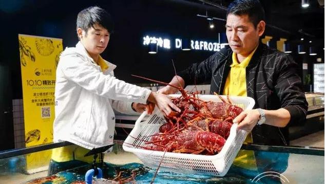 魔都最漂亮的公交,魔都最好吃的小吃一条街