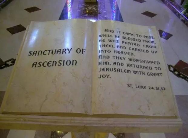 杰克逊墓地在哪可以参观,迈克尔杰克逊墓室内部