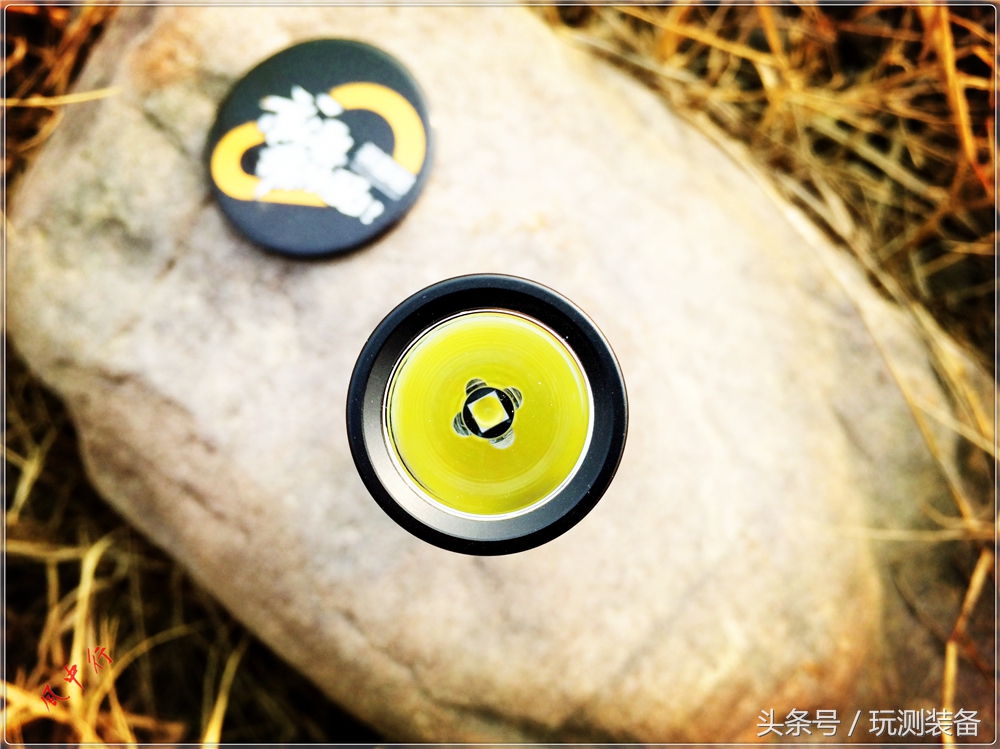 奈特科尔强光手电筒测评,nitecore奈特科尔10000流明手电筒