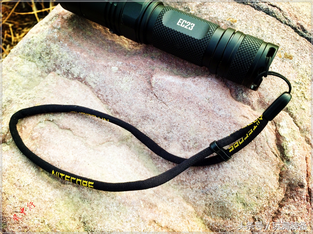 奈特科尔强光手电筒测评,nitecore奈特科尔10000流明手电筒