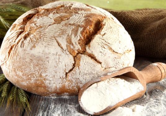 高筋面粉和低筋面粉做蛋糕的区别,高筋面粉做电饭锅蛋糕最简单做法