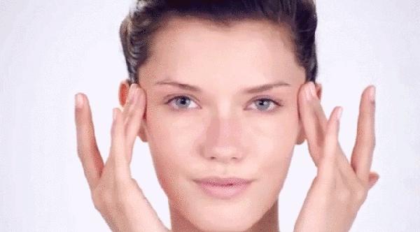 不油腻不长脂肪粒的眼霜推荐,眼霜推荐清爽不油腻的品牌