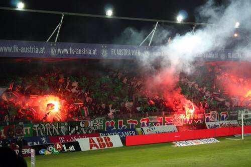 在欧洲五大联赛豪门踢球,欧洲五大联赛比起nba谁更厉害