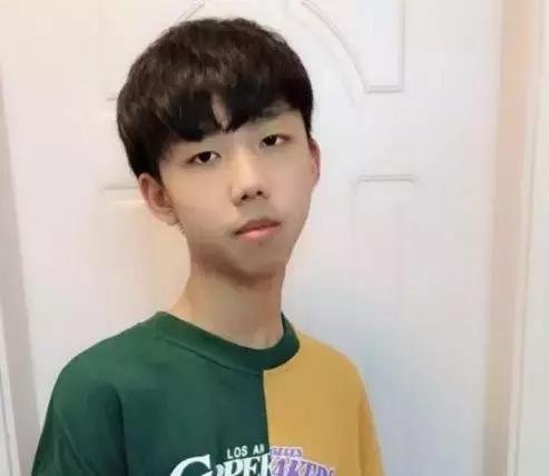 绝地求生：斗鱼主播一月礼物收入榜，XDD成吃鸡一哥？