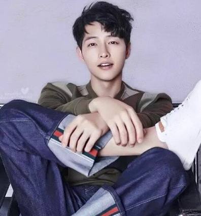 秋冬季阳光清爽好打理的男生发型,男生韩式气垫烫发型