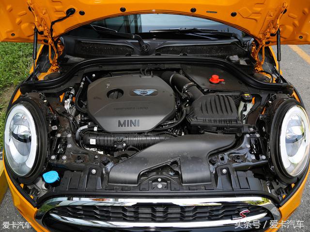 现在最值得入手的两厢车,动力强劲操控好两厢车推荐