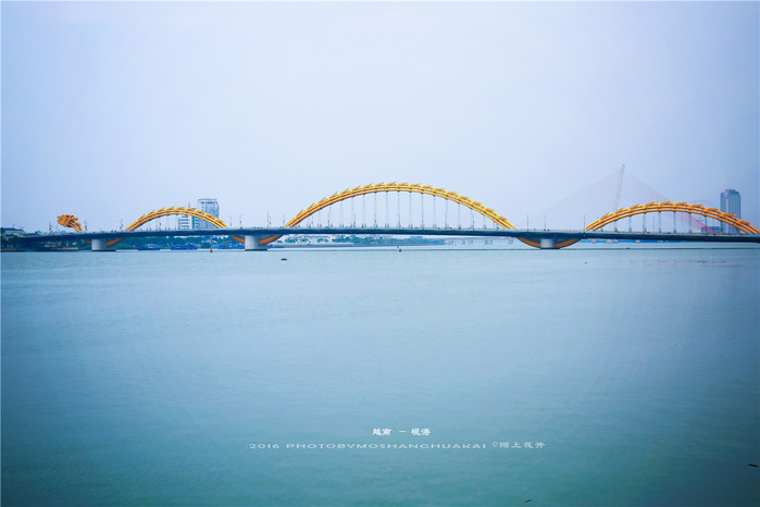 周末越南团进入东兴旅游,节假日去越南旅游怎么样