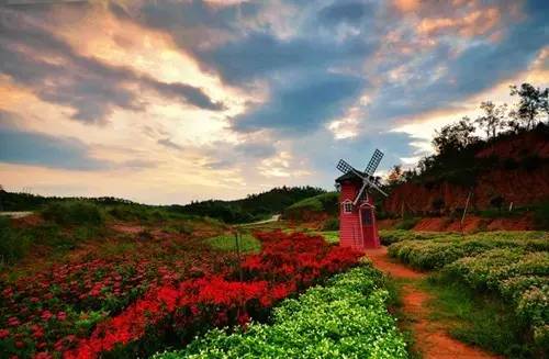 据说，江西人有了这条微信，就可以在韶关打开“仙境之门”！