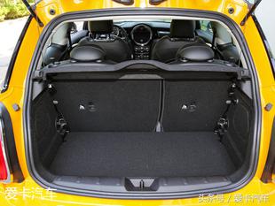 现在最值得入手的两厢车,动力强劲操控好两厢车推荐