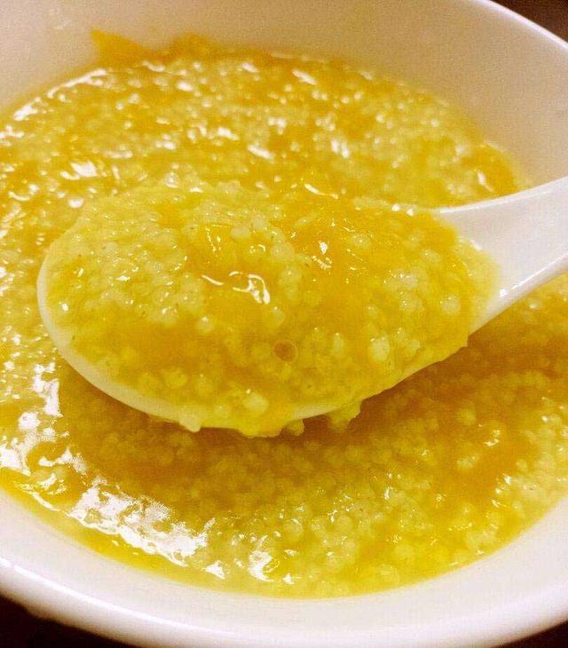 每天早上喝一碗小米粥有什么用,早晨常喝小米粥对身体有什么好处