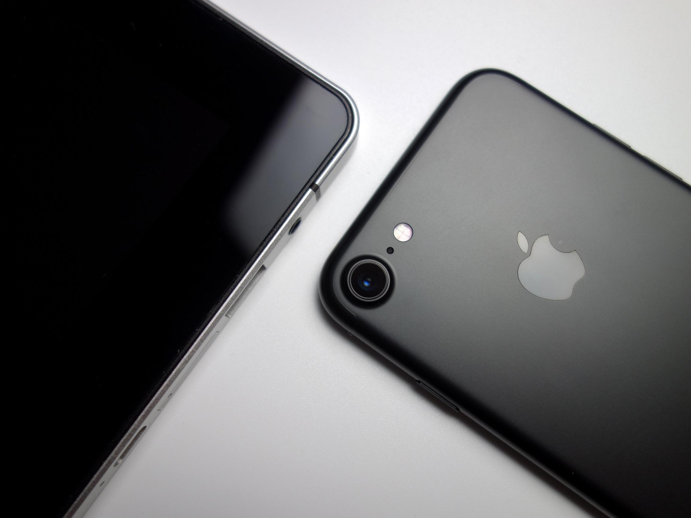 怎么鉴别美版iphone是不是卡贴机,一招鉴别iphone行货水货翻新机