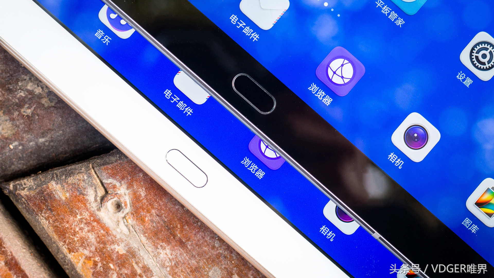 光荣waterplay和华为m3青春版对比,光荣平板5与光荣waterplay对比