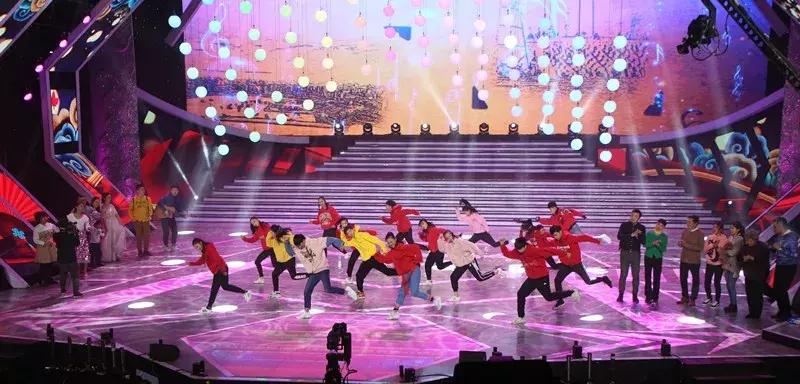 青岛艺术学校暑假汇报演出,青岛艺术学校演出视频