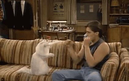 打字员的日常任务就是手指在键盘上跑半马拉松