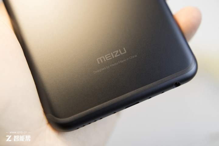 0元购魅蓝s6手机首发开箱外观简评,手机测评魅蓝s6