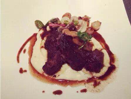 红酒做什么家常菜好吃呢,红酒美食家常菜有哪些