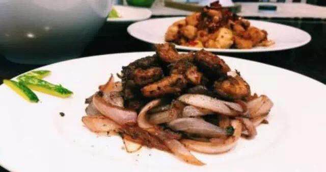 红酒做什么家常菜好吃呢,红酒美食家常菜有哪些