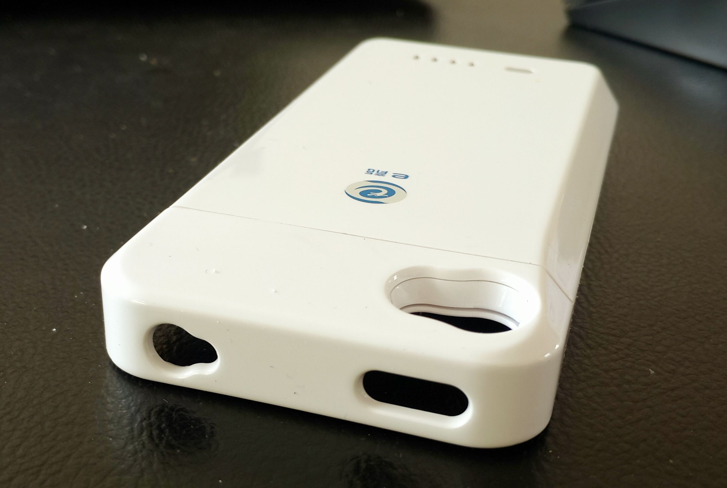 拆解苹果4电池,苹果4电池保护板拆解图