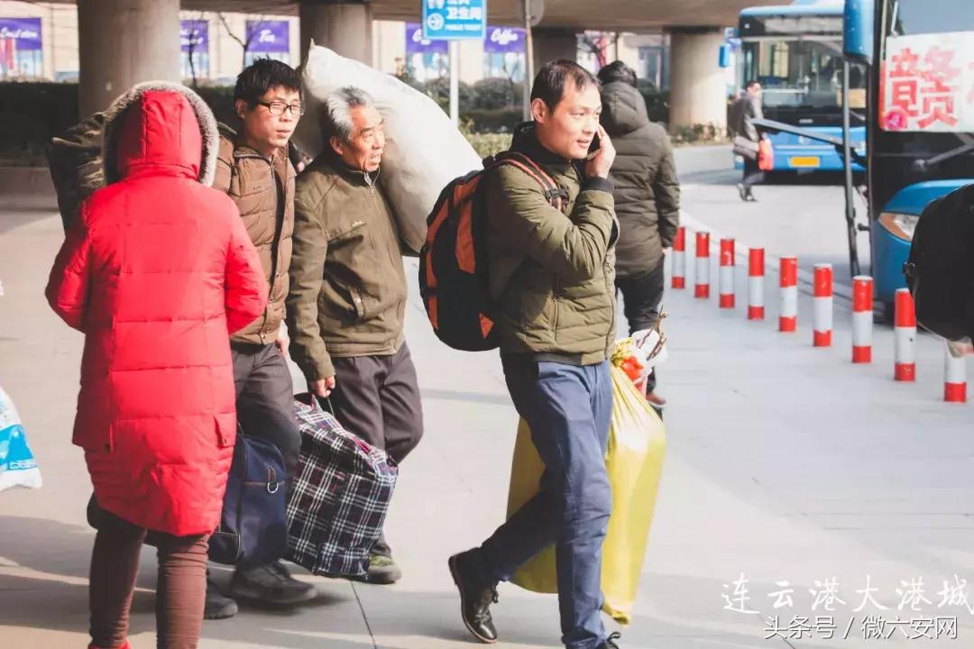 没挣到钱不敢回家过年原视频,没赚到钱不敢走亲访友