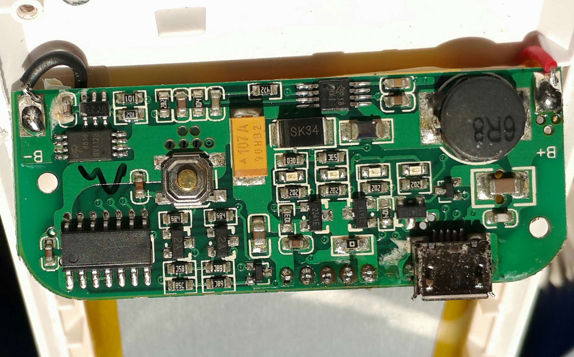 拆解苹果4电池,苹果4电池保护板拆解图