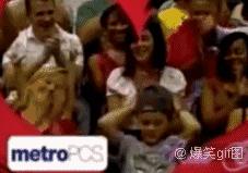 赛场上搞笑瞬间照片,球场上搞笑gif动图