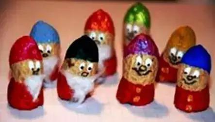 吃完果仁，也不能放过剩下的果壳，幼儿园手工装修