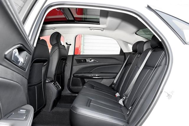 福特轿车20万左右的车有哪几款,福特旗舰轿车2025